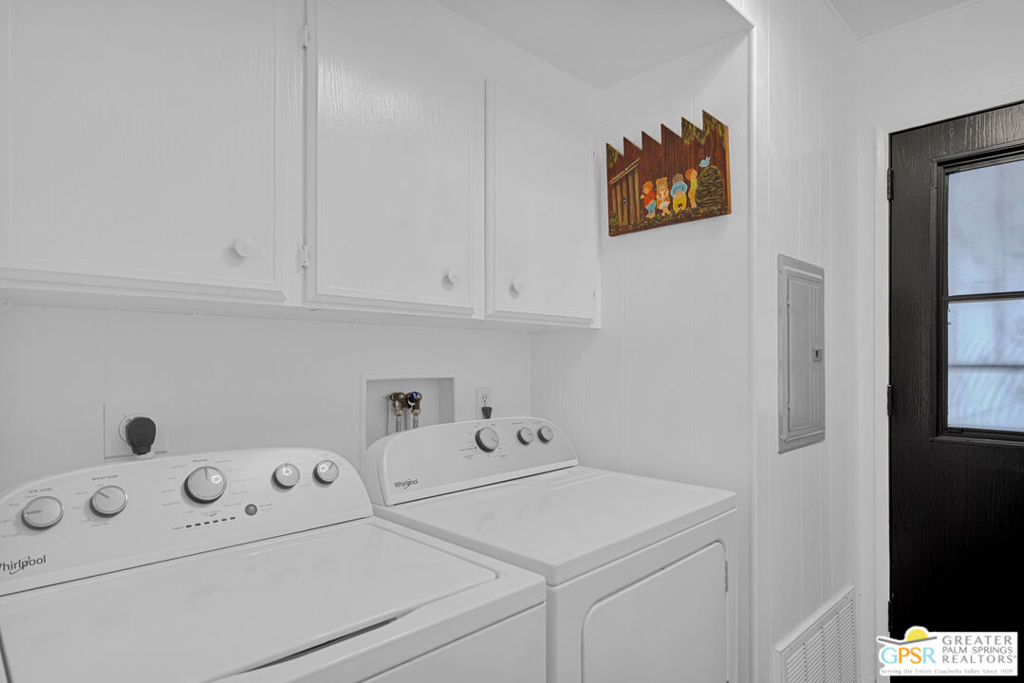 382 Club Circle Drive Property Photo 28
