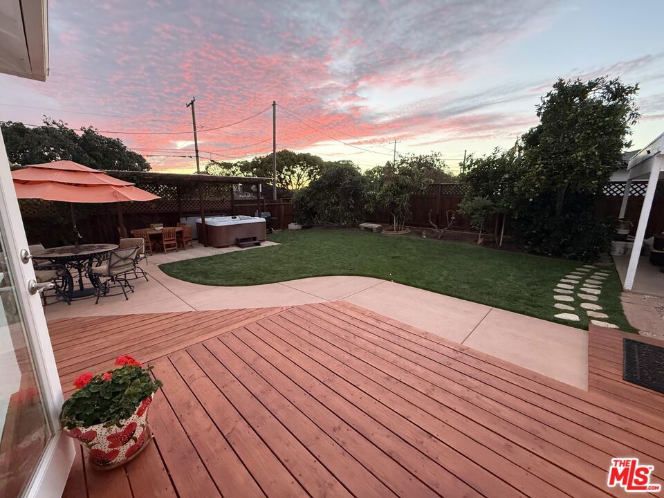 1204 California Street Property Photo 1
