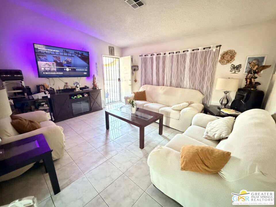 33661 Sky Blue Water Trail Property Photo 5