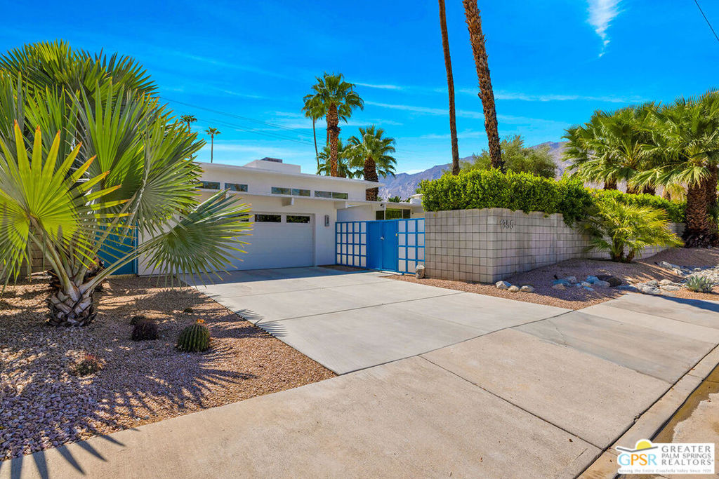 1355 E Sunny Dunes Road Property Photo 2