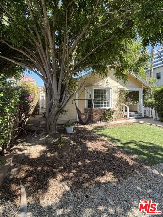 1223 14th Street Property Photo 2