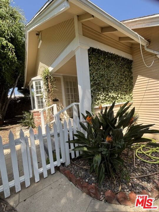 1223 14th Street Property Photo 4