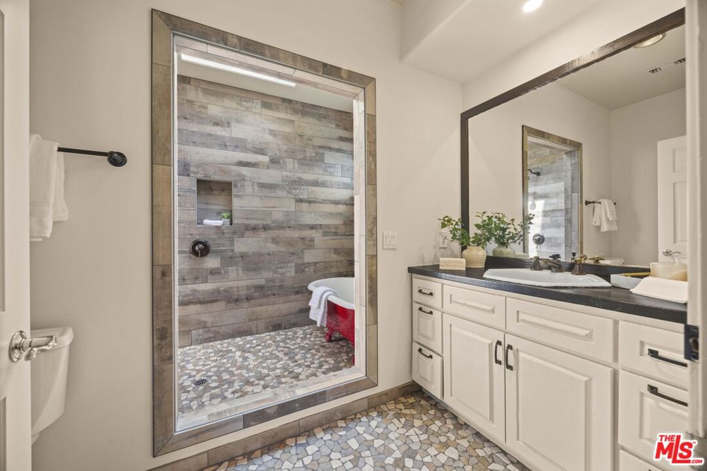540 Dryad Road Property Photo 43