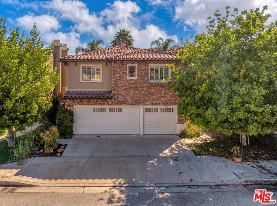 7636 Balasiano Avenue Property Photo 3