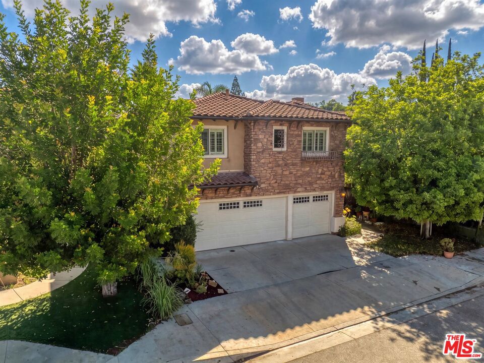 7636 Balasiano Avenue Property Photo 4