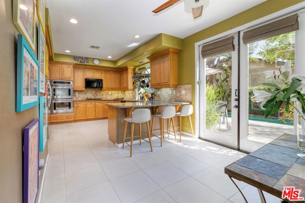 7636 Balasiano Avenue Property Photo 10