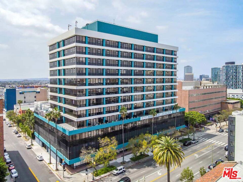 2500 Wilshire Boulevard 622 Property Photo 8