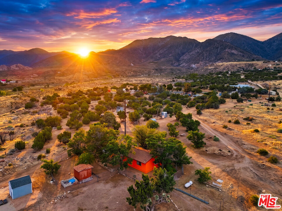 29310 Devils Punch Bowl Road Property Photo 1