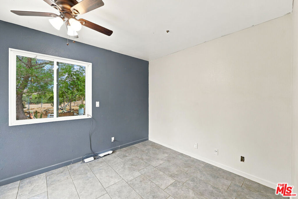 29310 Devils Punch Bowl Road Property Photo 7