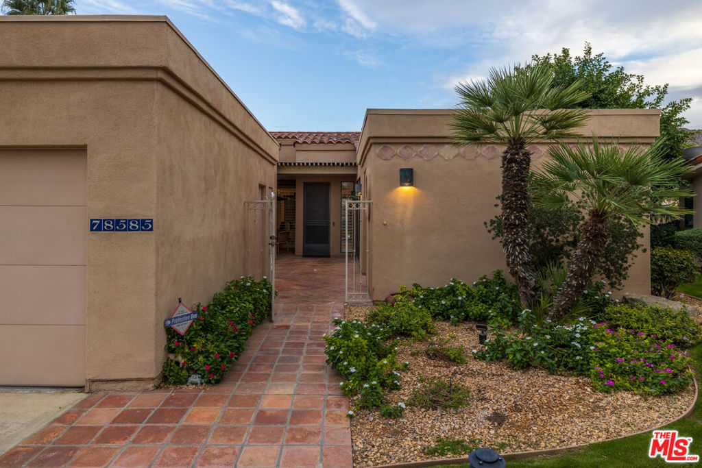78585 Vista Del Fuente Property Photo 7