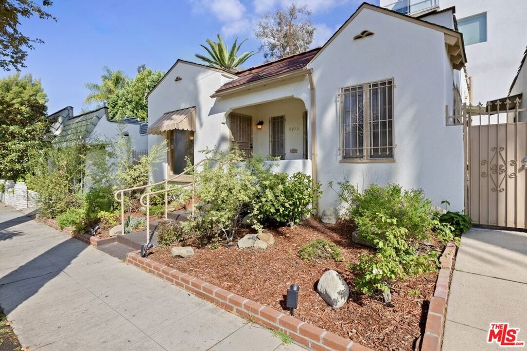8415 Rosewood Avenue Property Photo 1