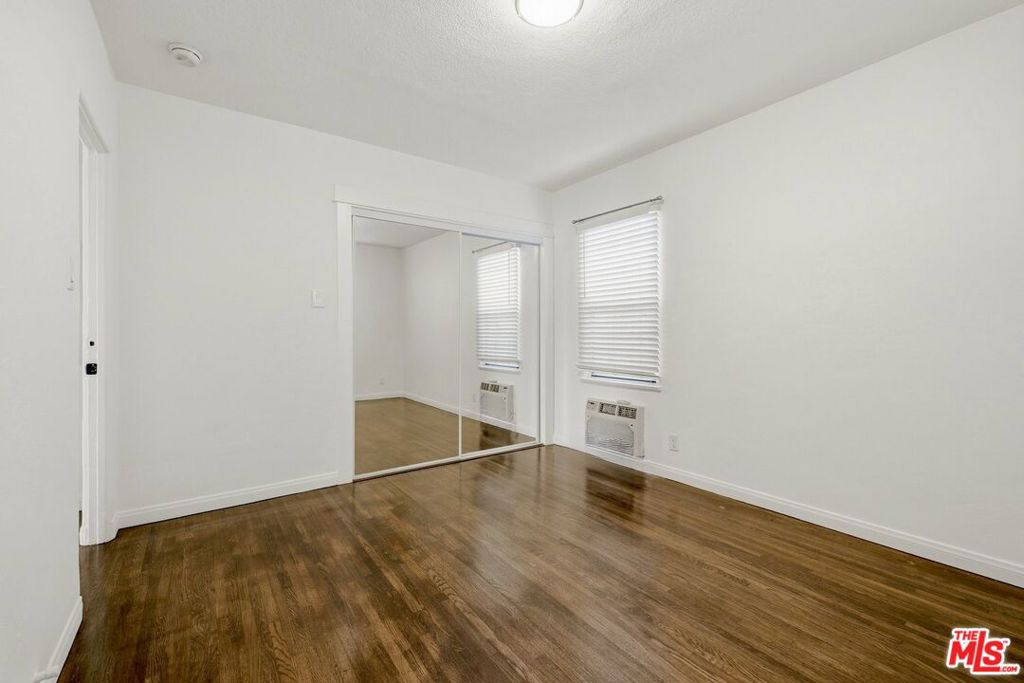 8415 Rosewood Avenue Property Photo 12