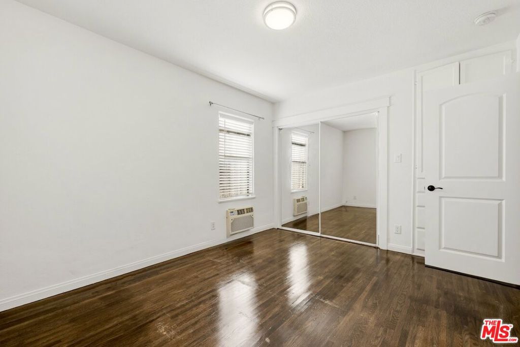 8415 Rosewood Avenue Property Photo 15