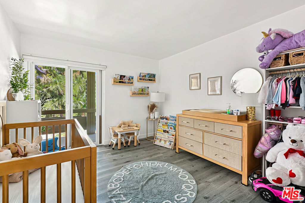 6250 Buckingham 201 Property Photo 10
