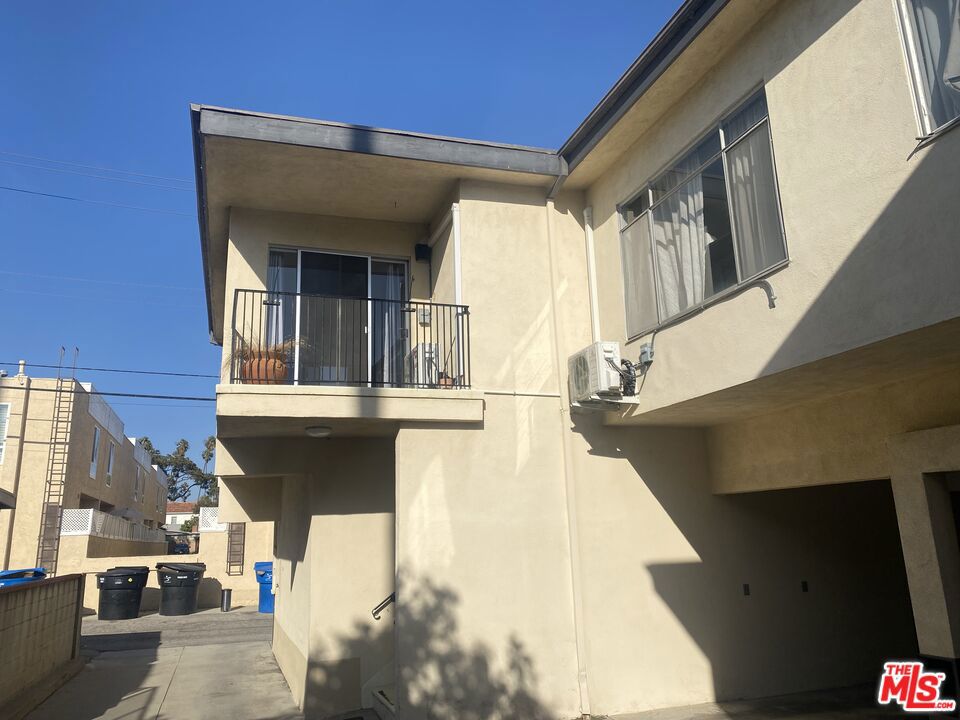 1241 17th Street 6 Property Photo 1