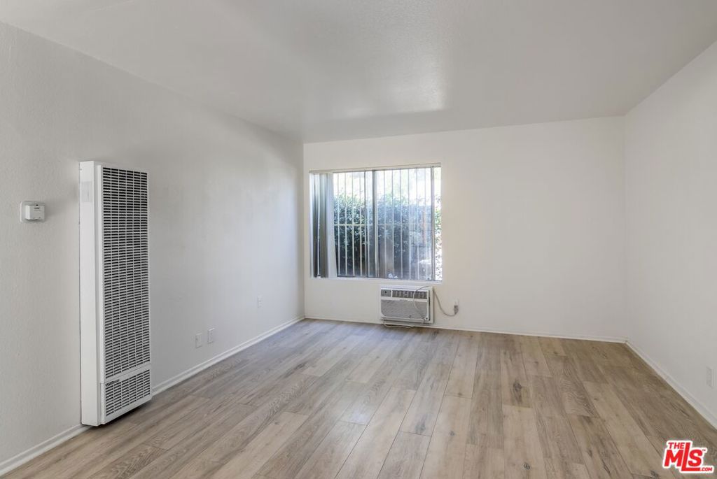819 Wright Avenue Property Photo 17