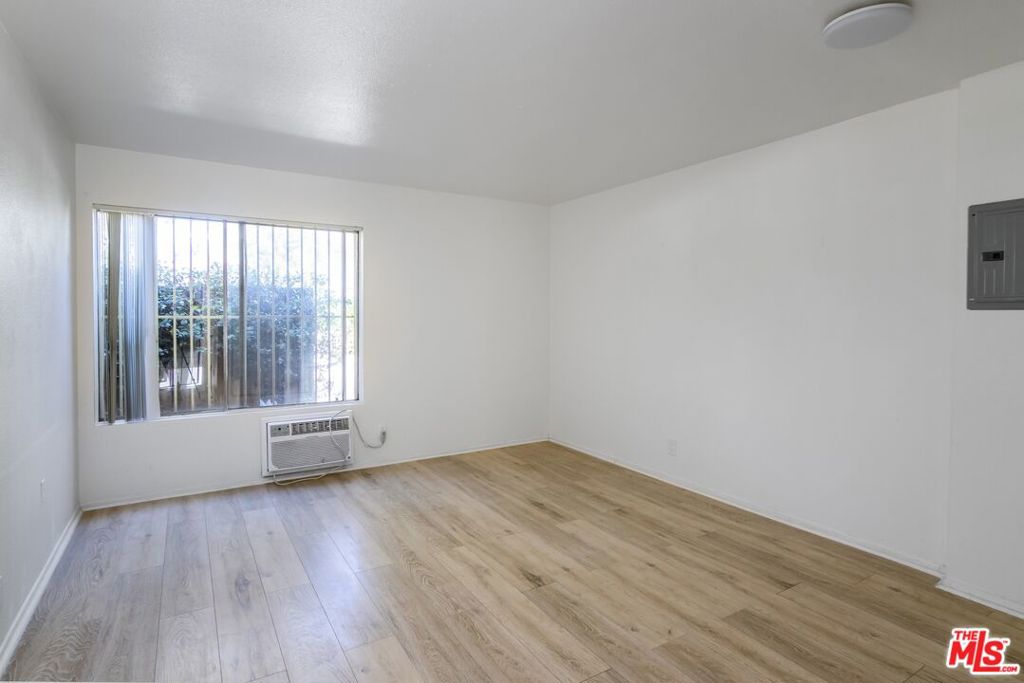 819 Wright Avenue Property Photo 19