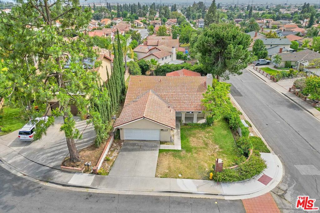 2660 Conata Street Property Photo 3
