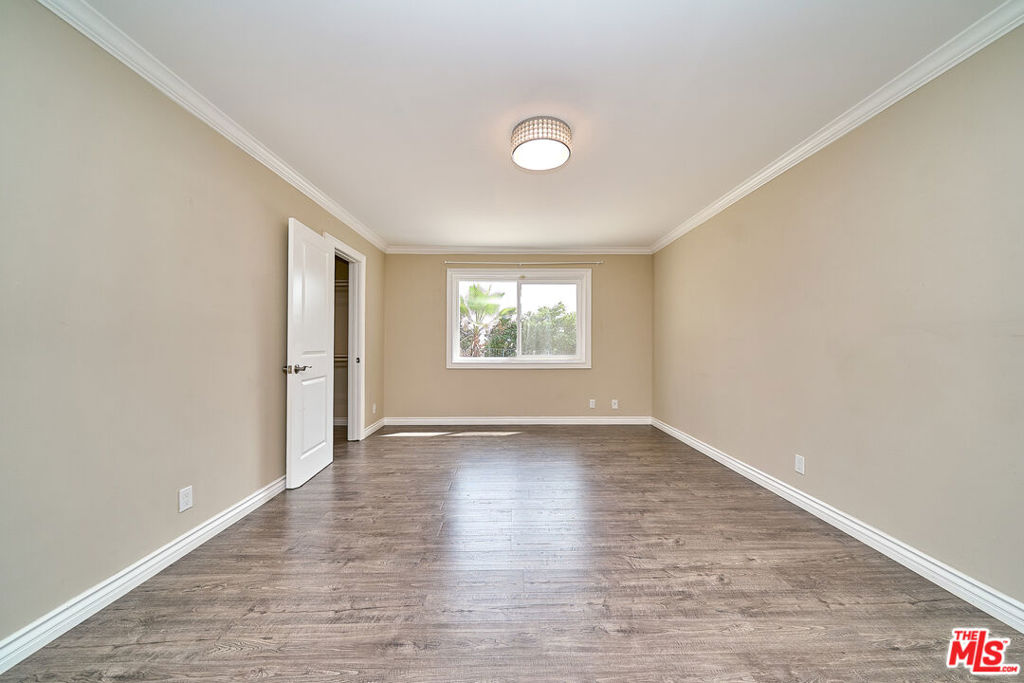 2660 Conata Street Property Photo 16
