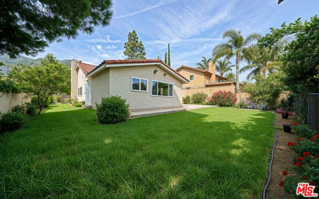 2660 Conata Street Property Photo 29
