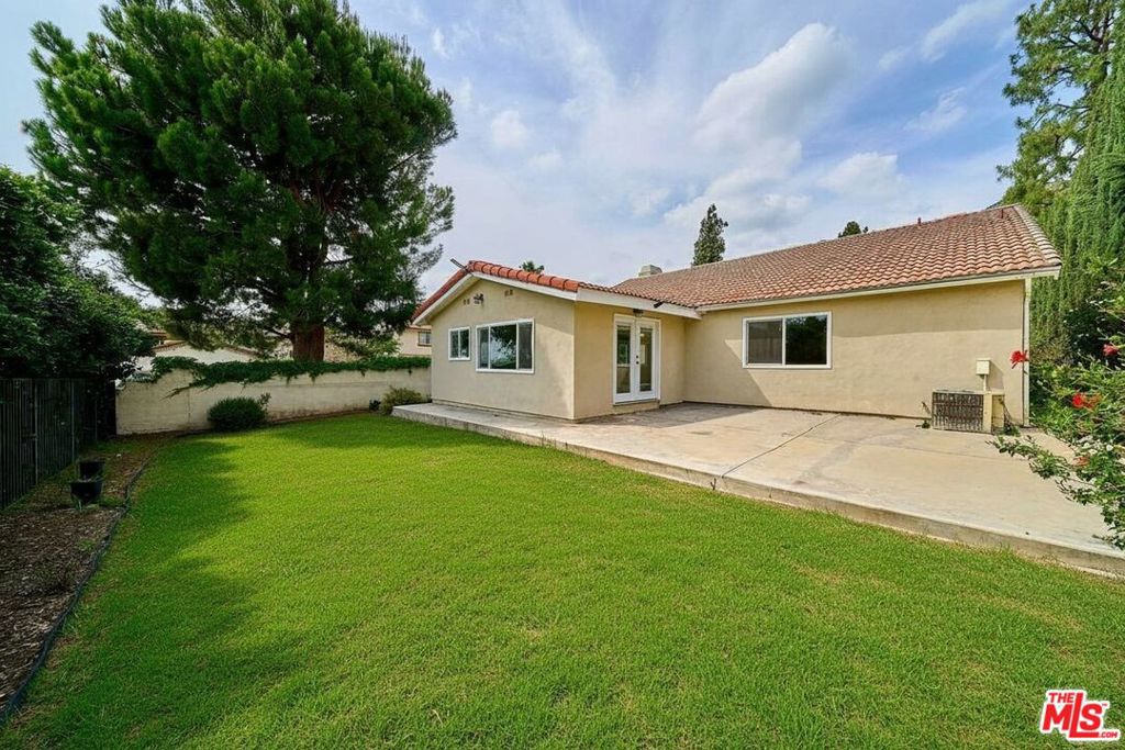 2660 Conata Street Property Photo 30