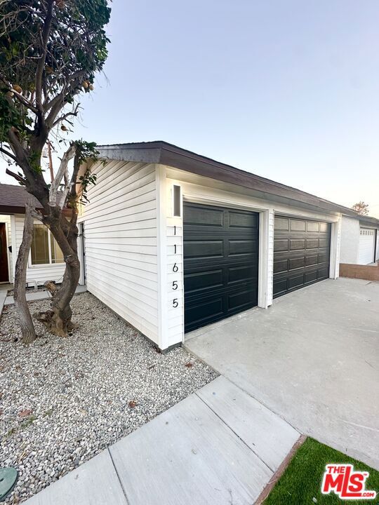 11655 175th Street Property Photo 18
