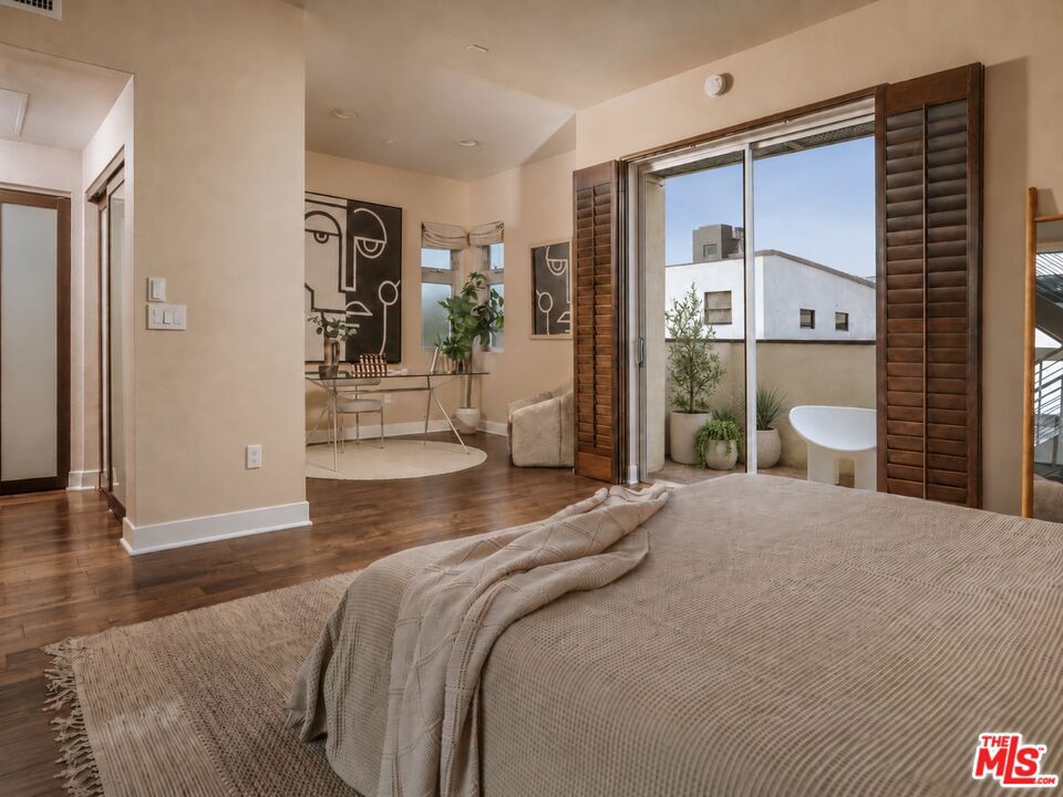 1524 11th Street E Property Photo 13