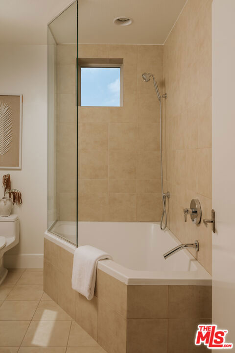 1524 11th Street E Property Photo 24