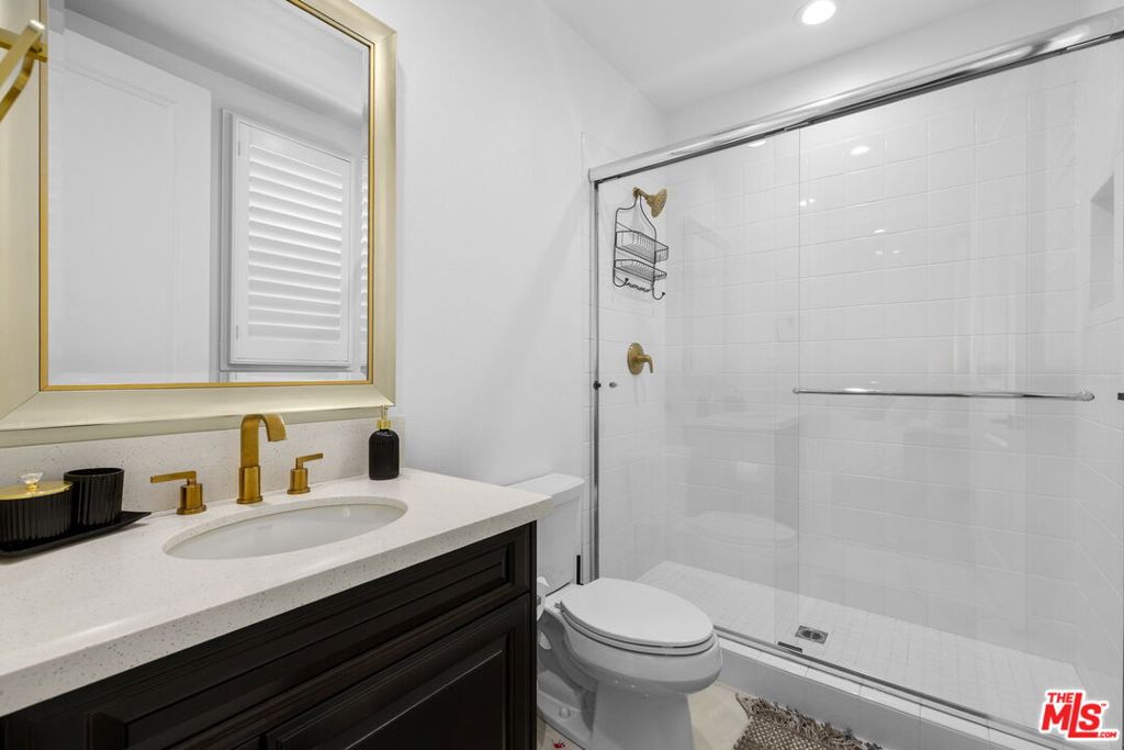 11734 N Manchester Way Property Photo 20