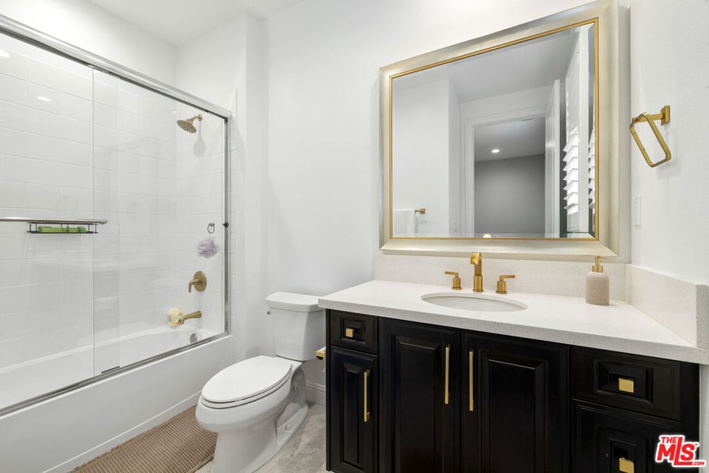 11734 N Manchester Way Property Photo 39