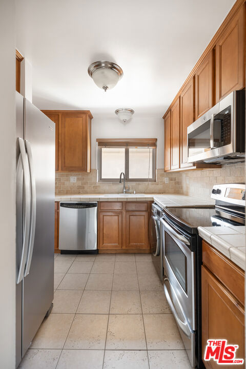 1000 S Westgate Avenue 312 Property Photo 18