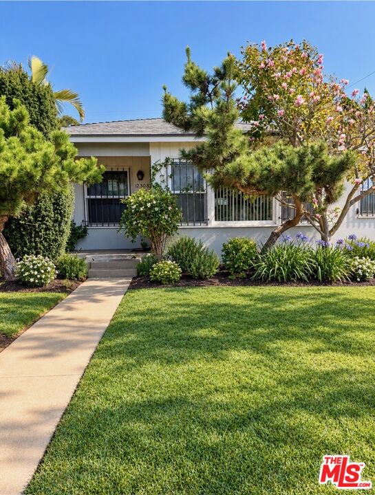 12498 Rubens Avenue Property Photo 1
