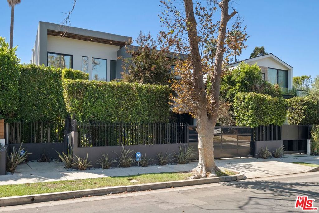 6252 Drexel Avenue Property Photo 1