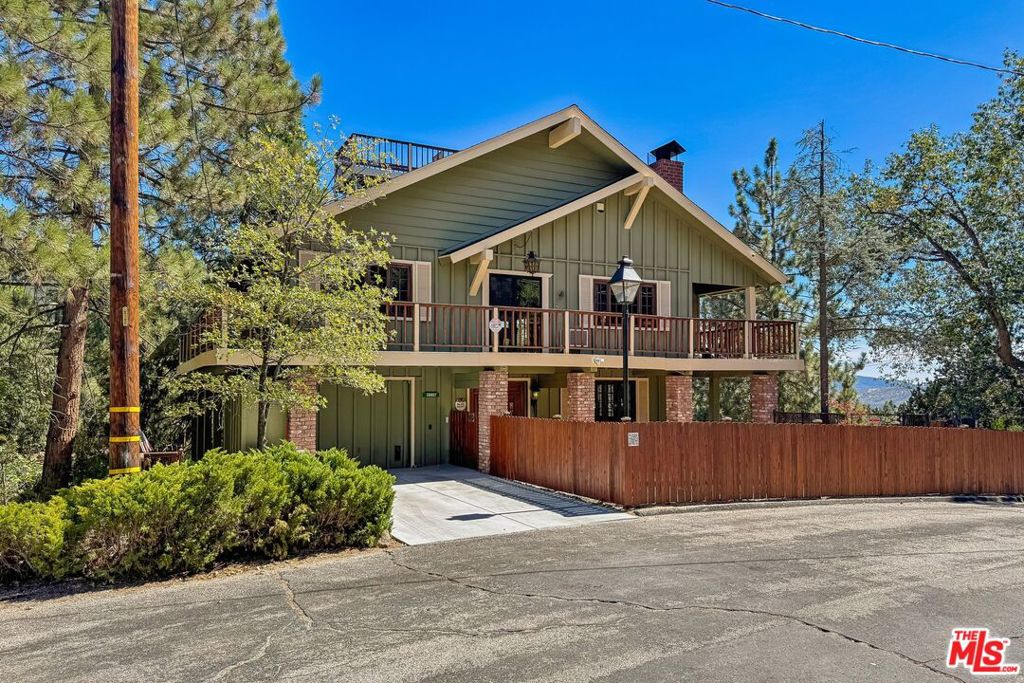 26857 Crestview Drive Property Photo 1