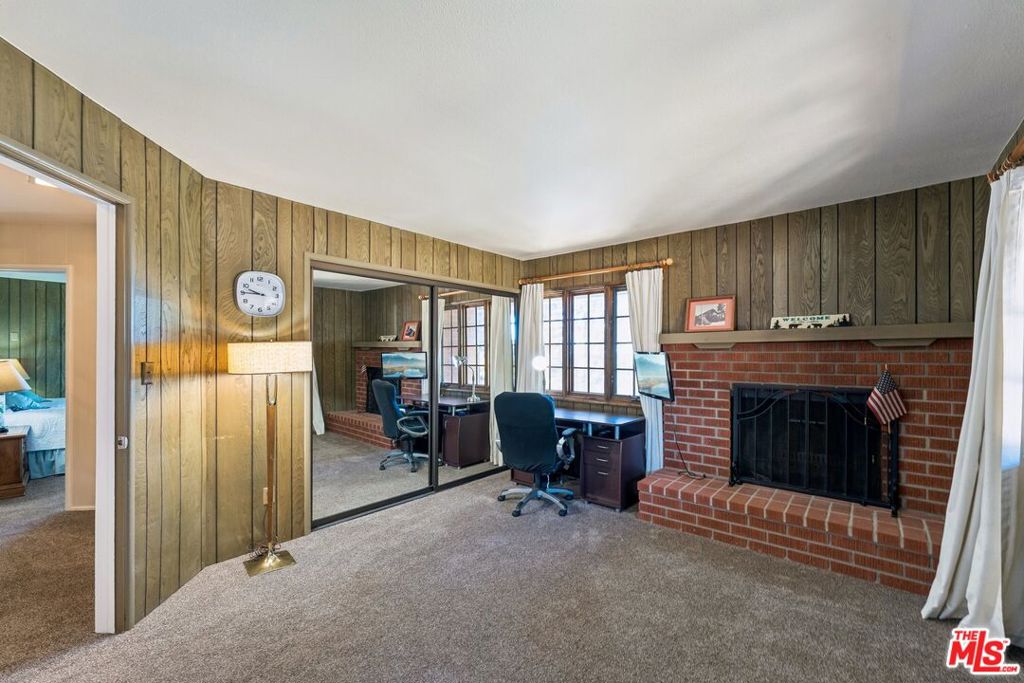 26857 Crestview Drive Property Photo 34