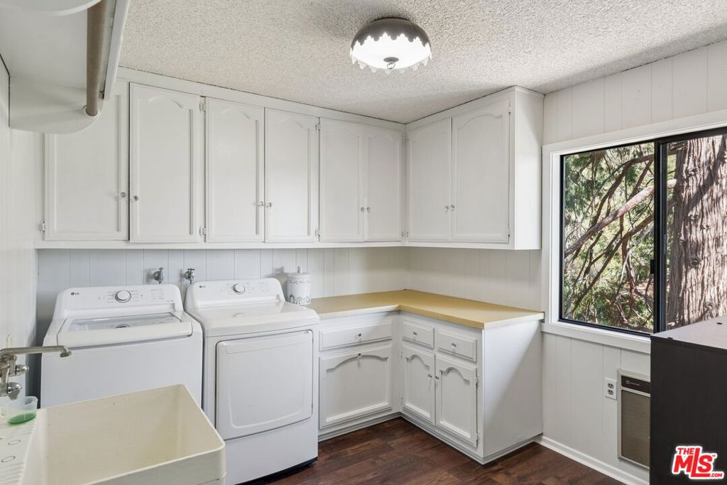 26857 Crestview Drive Property Photo 41