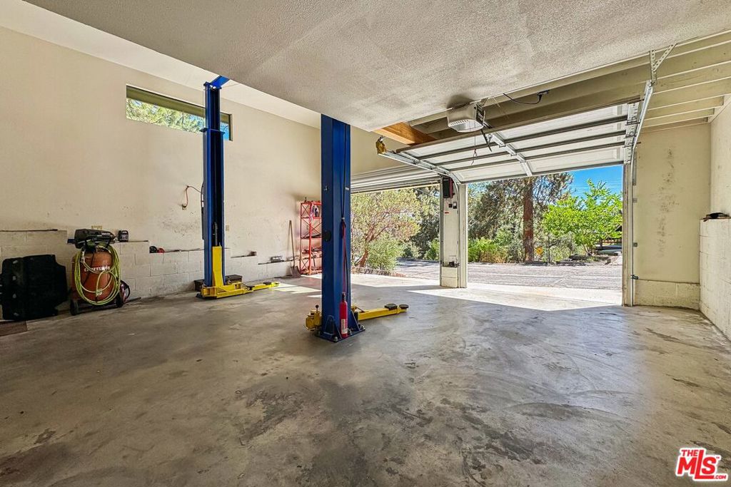 26857 Crestview Drive Property Photo 43