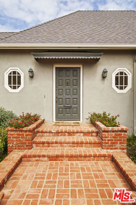 14907 Camarosa Drive Property Photo 2