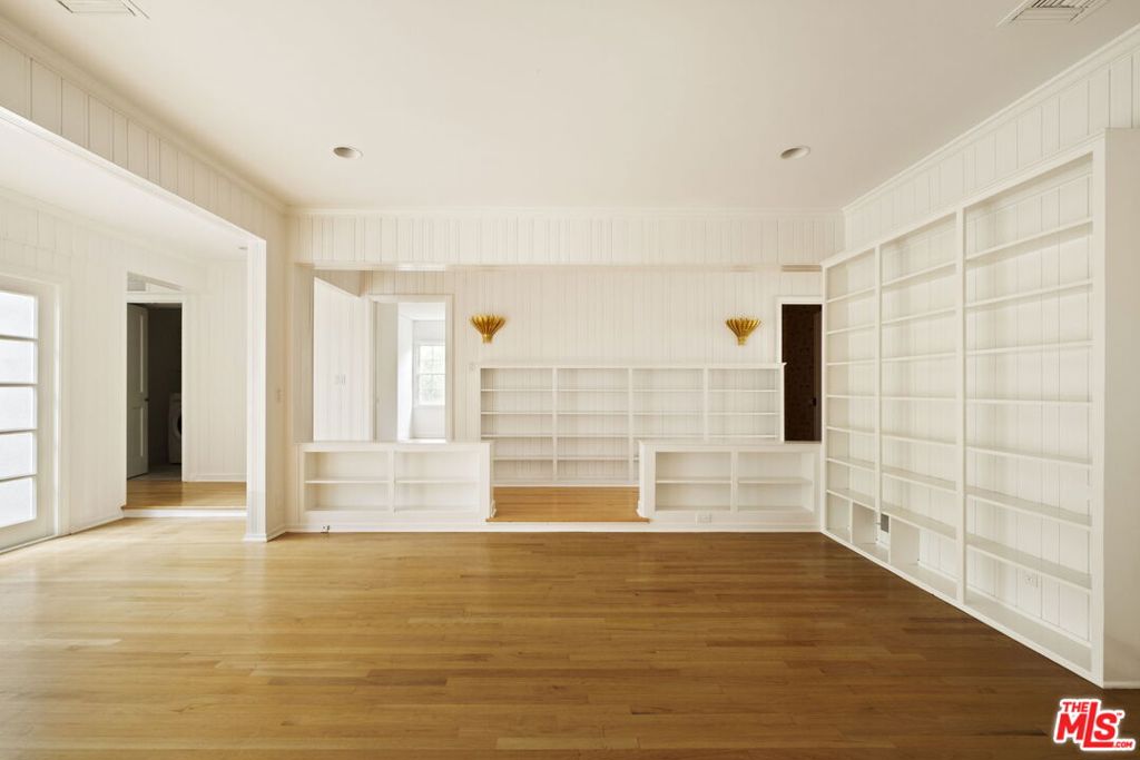 14907 Camarosa Drive Property Photo 9