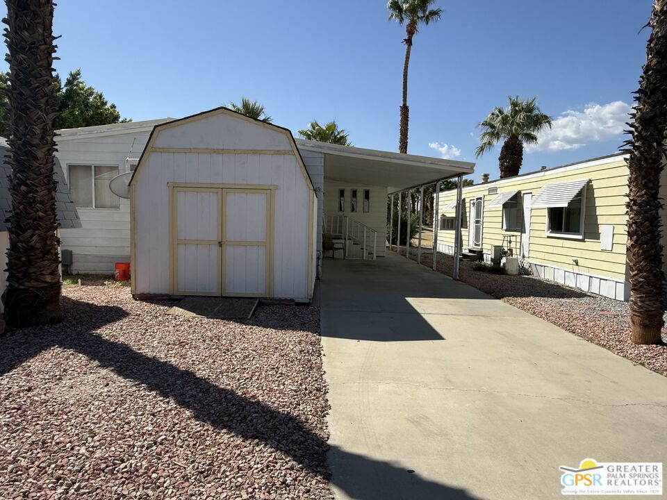 15500 Bubbling Wells Road 289 Property Photo 2