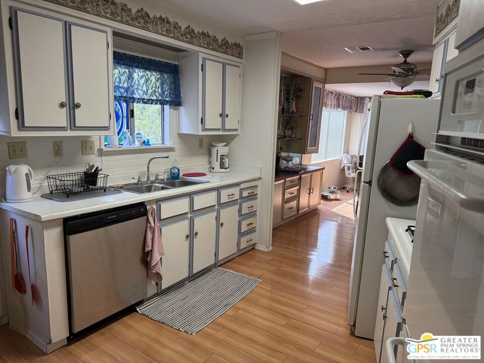 15500 Bubbling Wells Road 289 Property Photo 10
