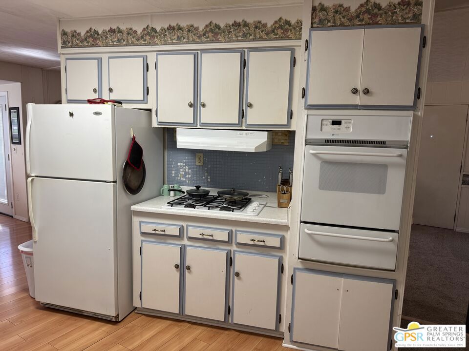 15500 Bubbling Wells Road 289 Property Photo 11