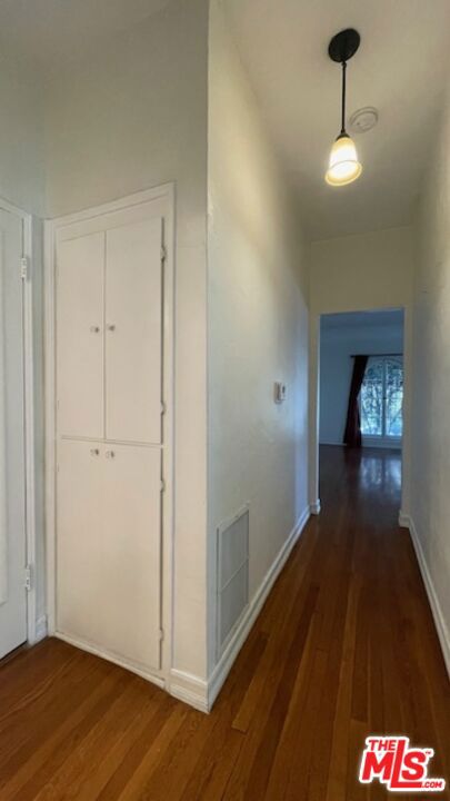 444 N Sycamore Avenue 1 Property Photo 13