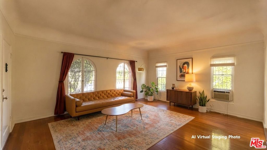 444 N Sycamore Avenue 1 Property Photo 23