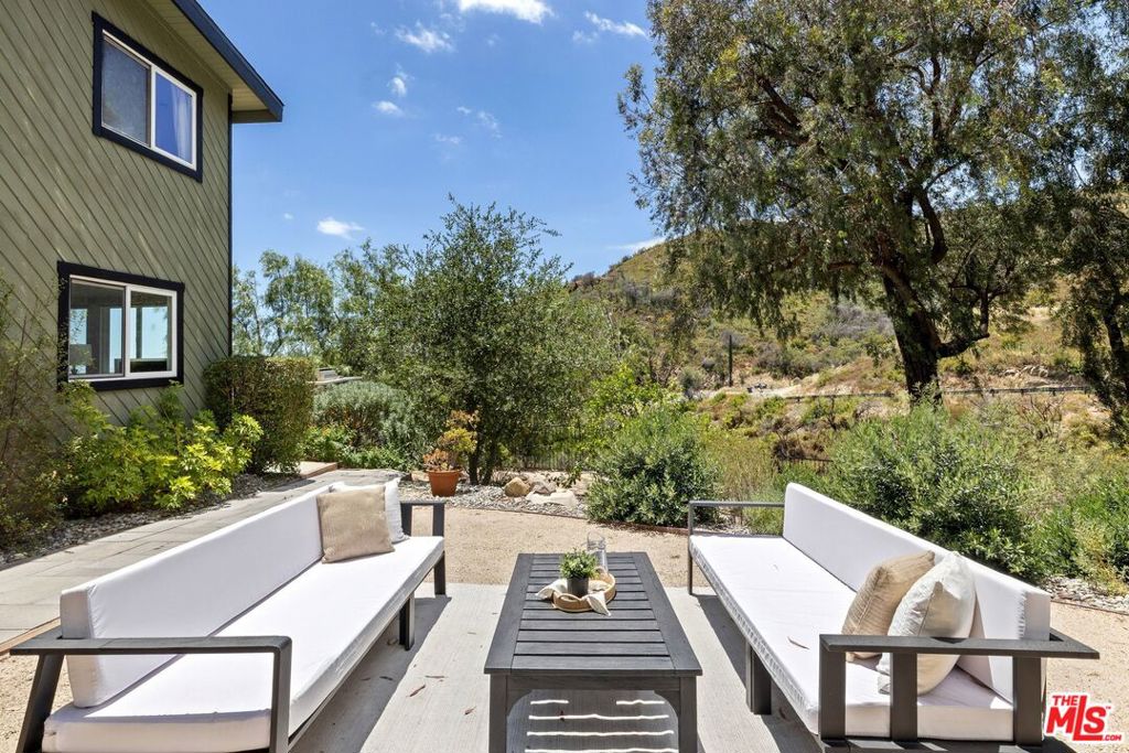 21625 Saddle Peak Road Property Photo 46