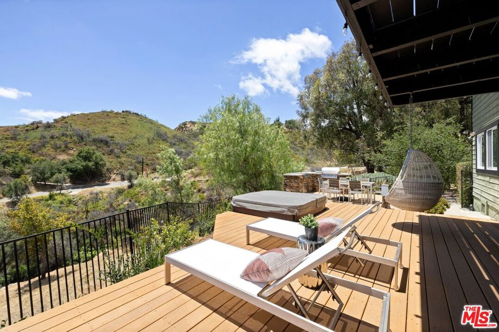 21625 Saddle Peak Road Property Photo 47