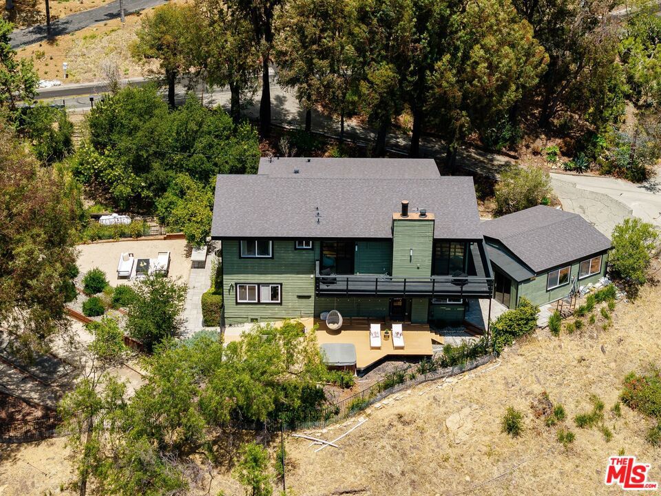 21625 Saddle Peak Road Property Photo 54