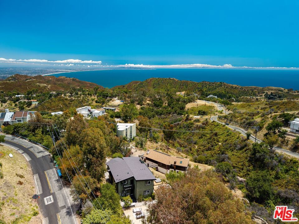 21625 Saddle Peak Road Property Photo 55