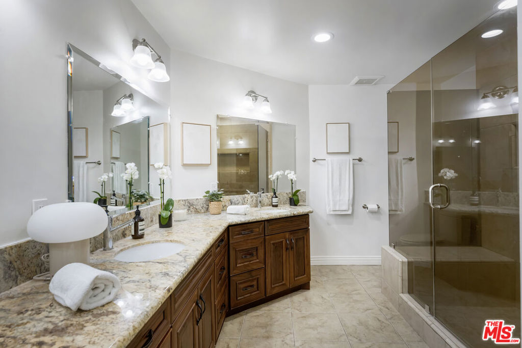 330 W California Boulevard 101 Property Photo 25