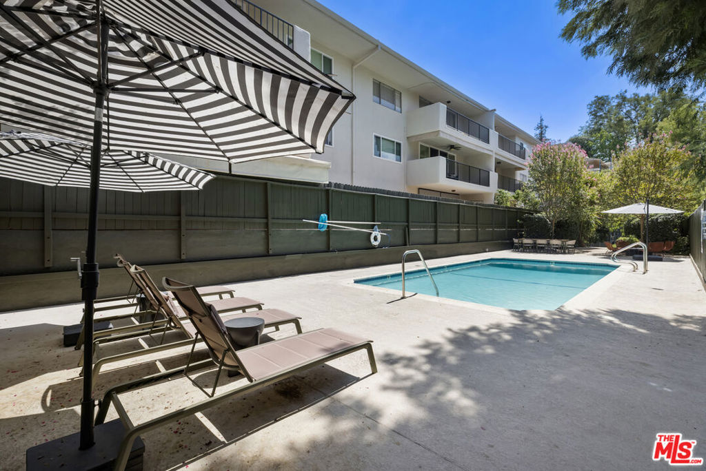 330 W California Boulevard 101 Property Photo 40